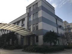 港閘區(qū)廠房出租，靠近南通理工學(xué)院，一棟3層，有電梯