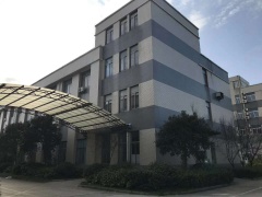 港閘區廠房出租，靠近南通理工學院，一棟3層，有電梯，單層面積